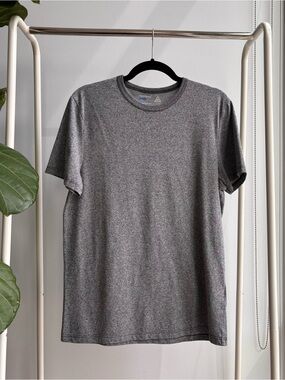 3/$25 TOPMAN | Gray Short Sleeve T-Shirt M